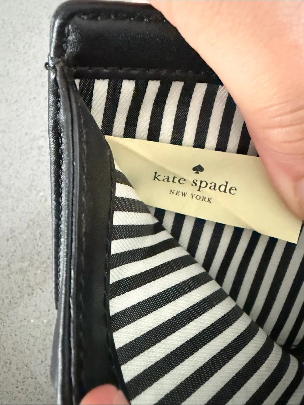 Kate Spade Bee Wallet Mika’s Pond Flying Bee Black GUC